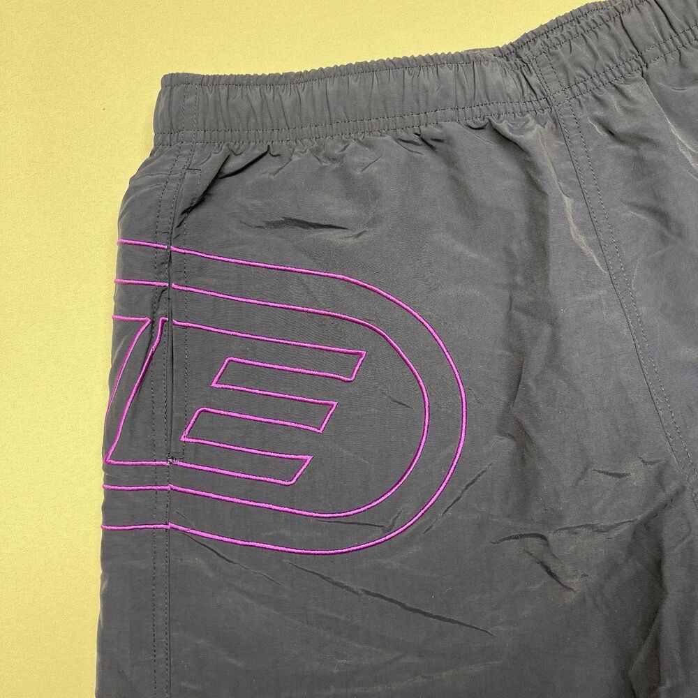 Supreme Big Logo Nylon Short Size Small NWT - Picture 2 of 11